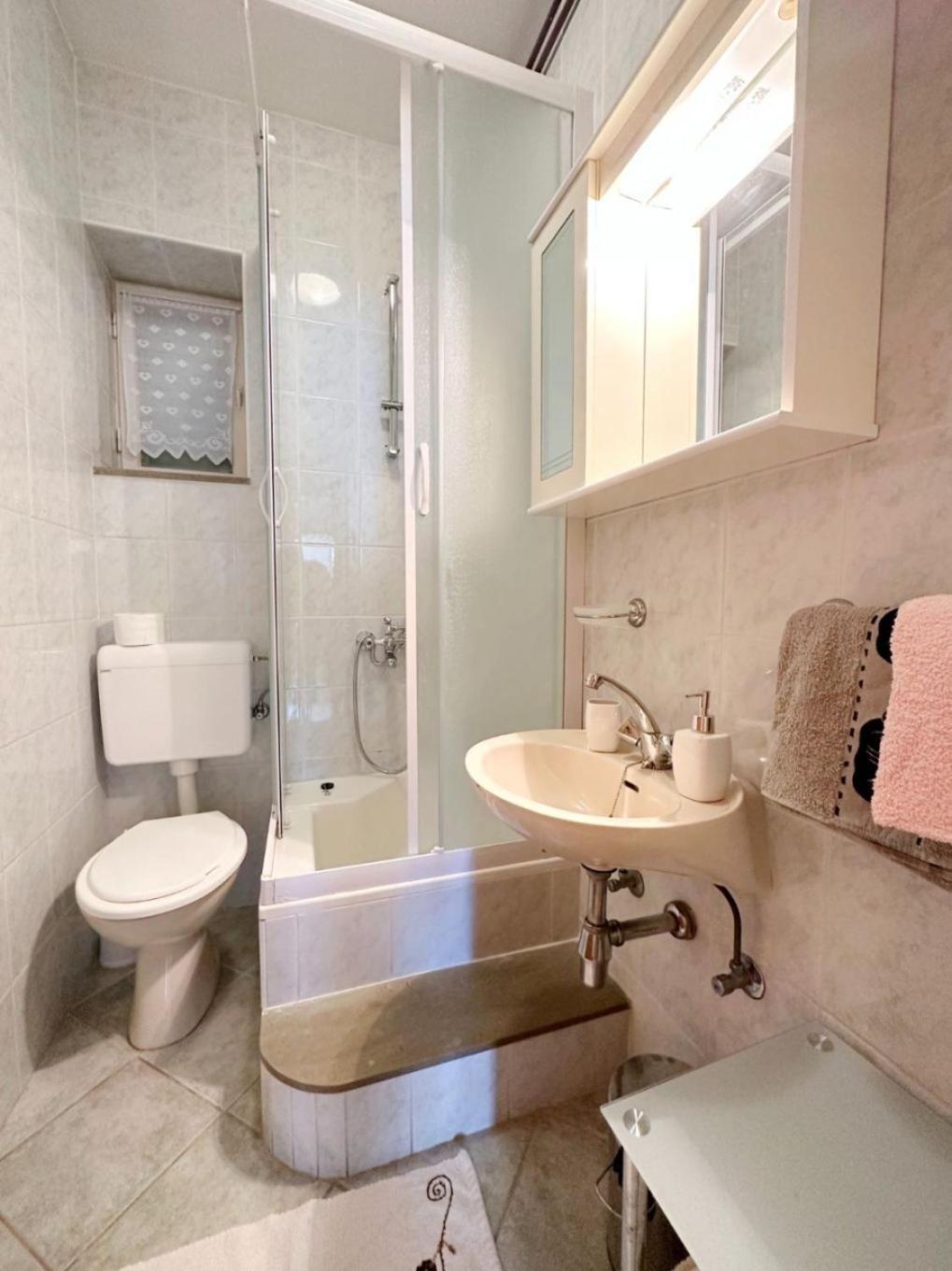 טרוגיר Apartments Mihaela מראה חיצוני תמונה